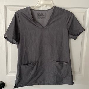 Figs scrub top